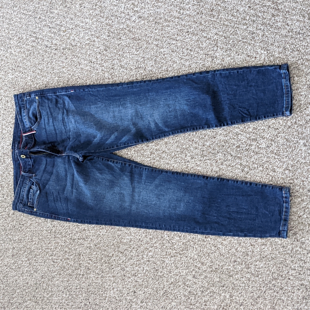 Used Tommy Hilfiger Raleigh skinny jeans size 10